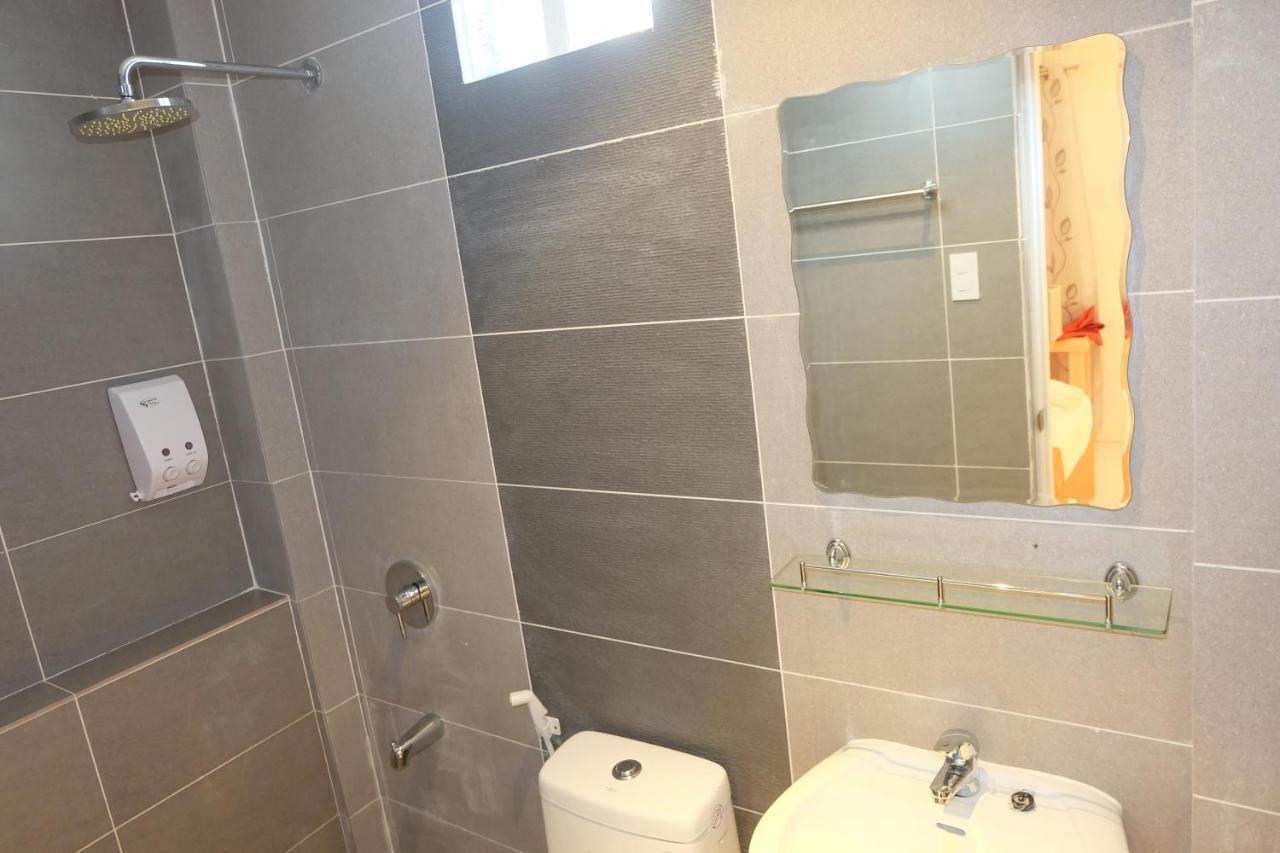 Laule'A Hostel 엘니도 외부 사진